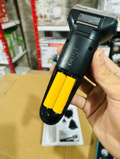 VGR 3 in 1 Trimmer & Shaver V-210 - Luxury Choice