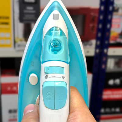 Lot Imported Evolve Steaming Iron - Luxury Choice