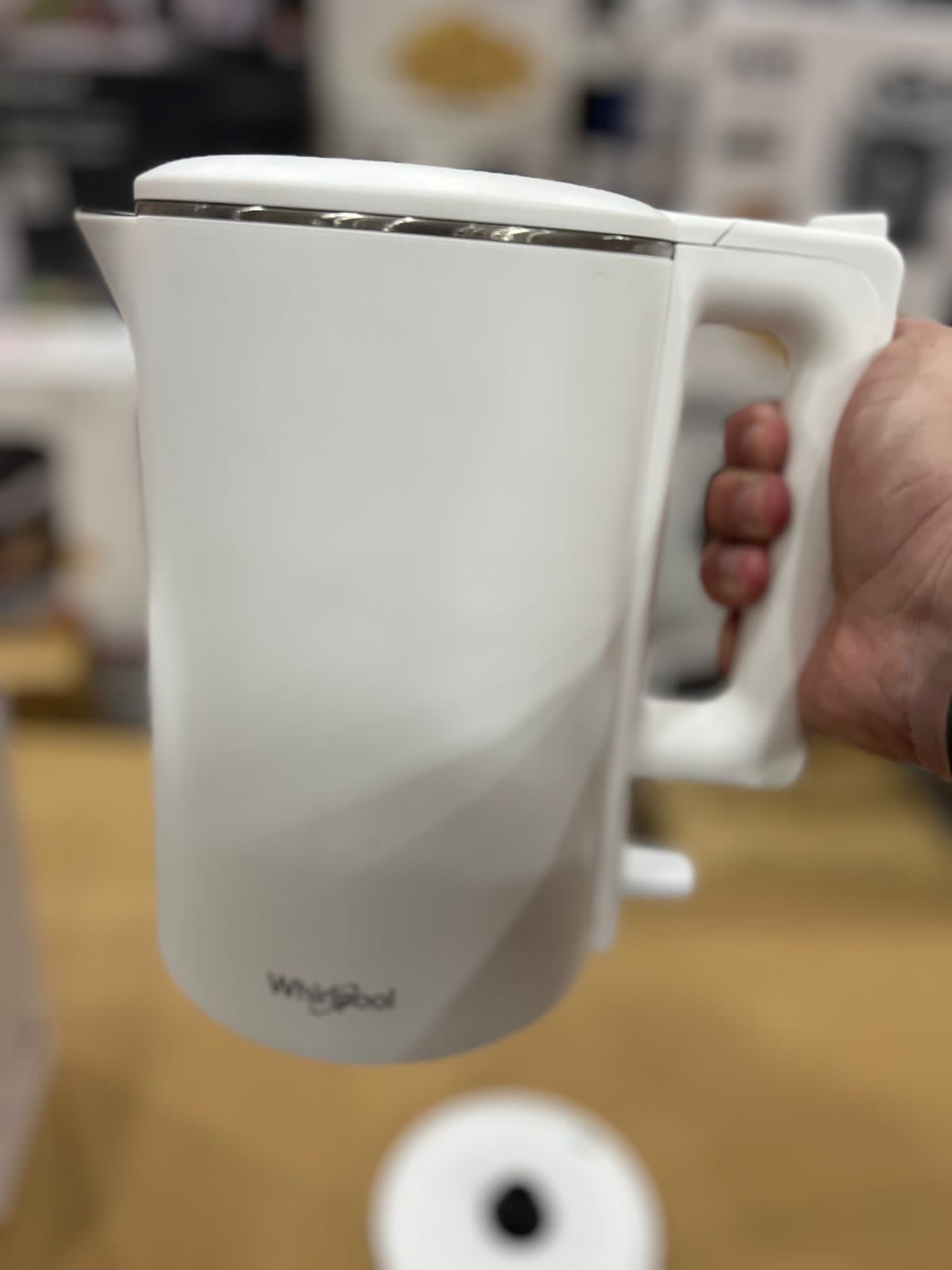 Whirlpool electric kettle - Luxury Choice
