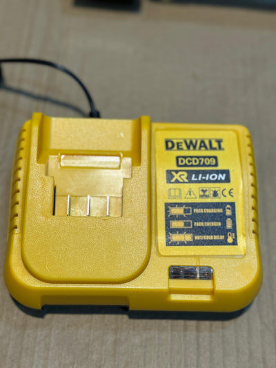 Dewalt drill set XR model #original #imported - Luxury Choice