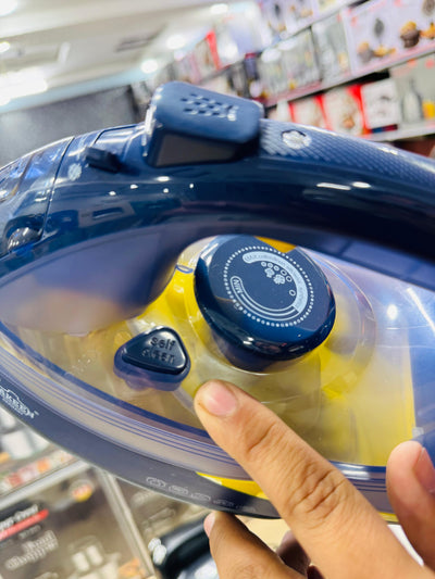 Uakeen Germany Steam Iron ZL-818 - Luxury Choice